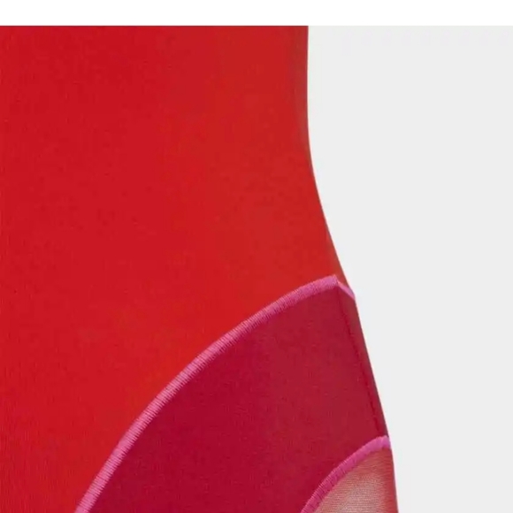 N.W.T! Ivy Park Size L NWT bodysuit Heart Valentines collection - Picture 2 of 10